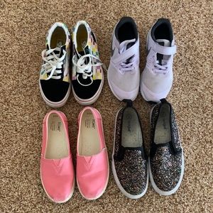 Youth Girls shoe bundle size 2
